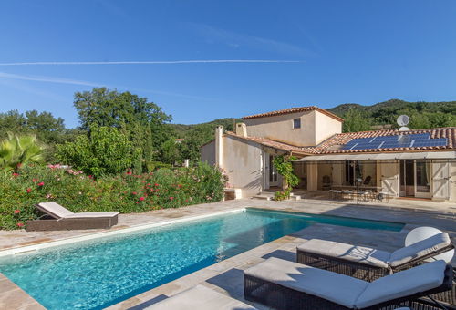 Macs Reve (10p) with pool in Provence