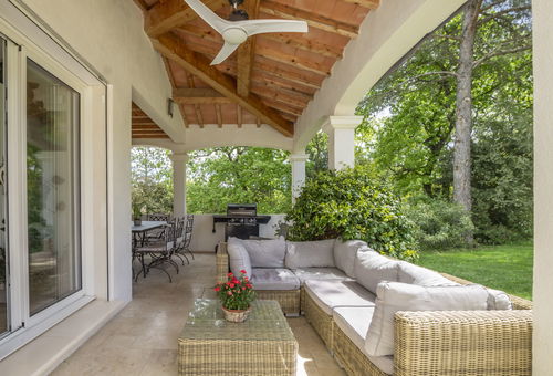 Mas des Ecureuils (8p) with pool in Provence