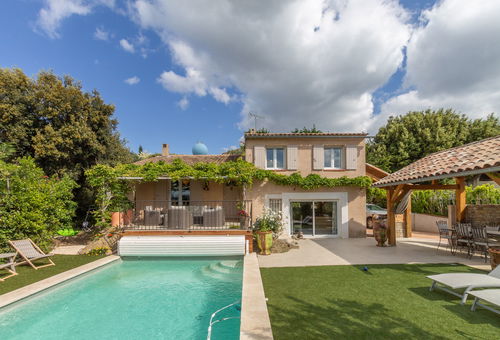Maison Beally (8p) with pool in French Provence