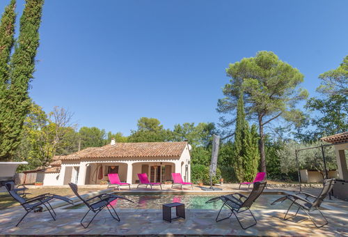 Villa les Pins (6p) with pool in Callas-Provence