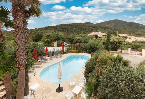 Maison de Laurence (6p) with pool in the Provence
