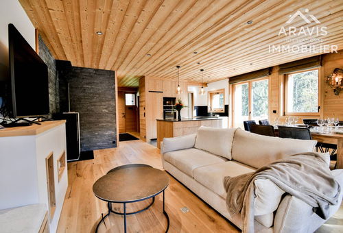 A blend of modern comfort and mountain charm, treat yourself to a break in...