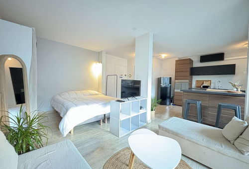 Cavalaire sur mer (83) - City center - Residence la Palmeraie
Studio - 34 m²...