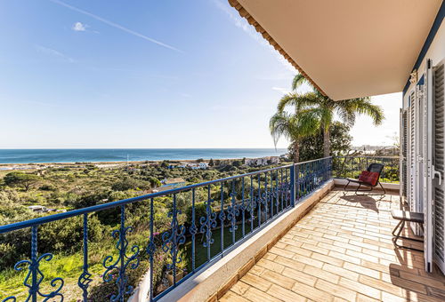 Roque House 3 Bedroom Sea Front