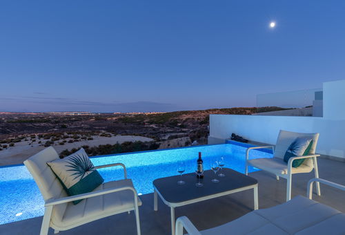 Villa 3 bedroom Quesada