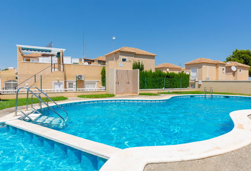 Villa 2 bedroom Dehesa De Campoamor