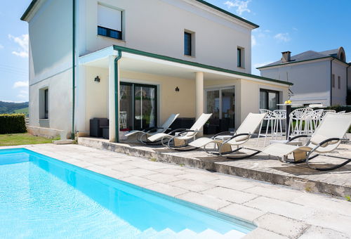Villa 5 bedroom Arce