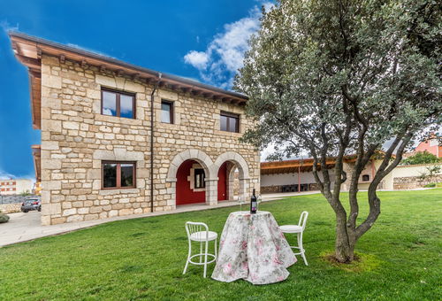 Villa 4 bedroom Villadiego