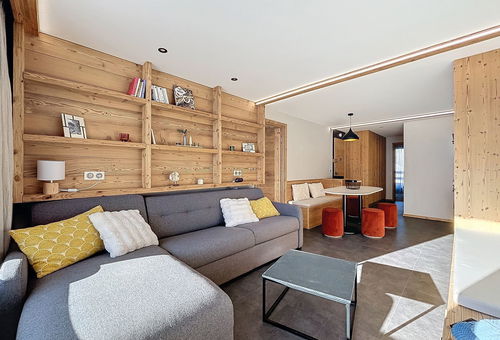 Apartment 2 bedroom Les Belleville