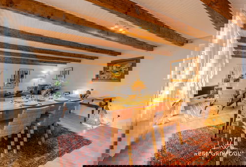 Fenêtres sur cour 3★ | Duplex in the Heart of the City Center | 4 Guests