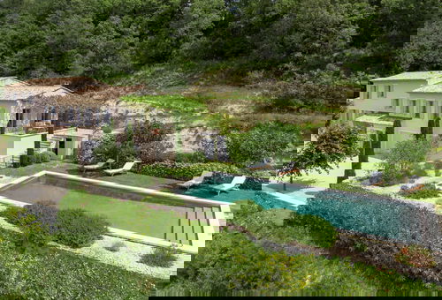 La Belle échappée holiday rental with pool in Menerbes