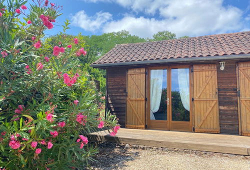 Reconnect with nature and the essential - SAINT CHAMASSY