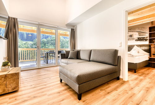 Brandnerhus Nr. 11 - Balkon 3-Zimmer Ferienwohnung