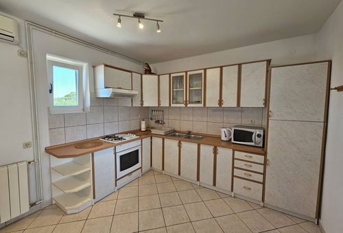 Apartment 3 bedroom 