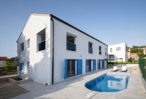 Maison 5 chambres Brodarica