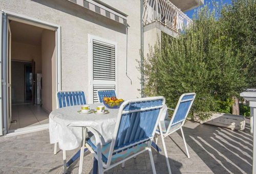 Apartment 2 bedroom Brodarica