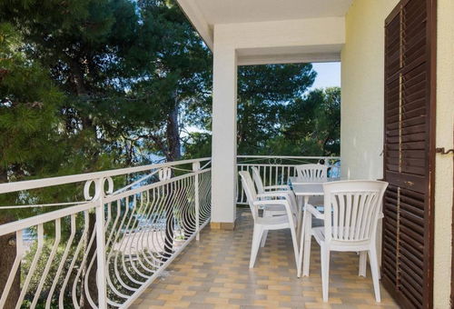 Apartment 4 bedroom Brodarica