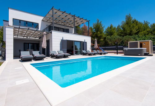 Villa 4 bedroom 