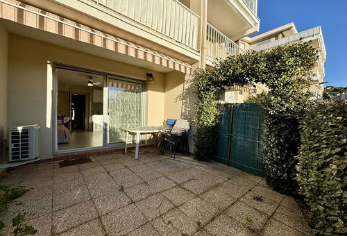 CAVALAIRE SUR MER (83) STUDY APARTMENT - 4 PEOPLE - approx. 27 m2 - 
