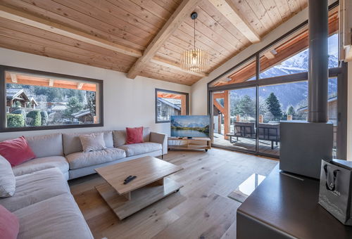 CHAMONIX - Les Tines

Superbe chalet de 150m², qui peut accueillir jusqu'à 10...