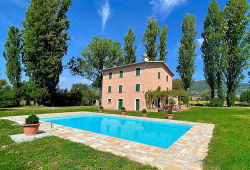 Maison 8 chambres Gubbio
