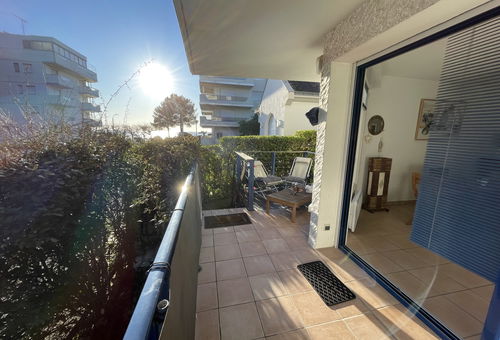 Apartment Type Apartment with garden 50 meters from the sea - sleeps 4...