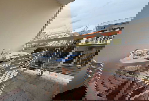 At the foot of Pontaillac beach, its casino and its shops