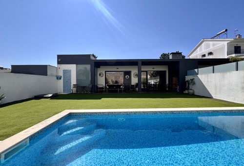 Villa 2 bedroom Fernão Ferro