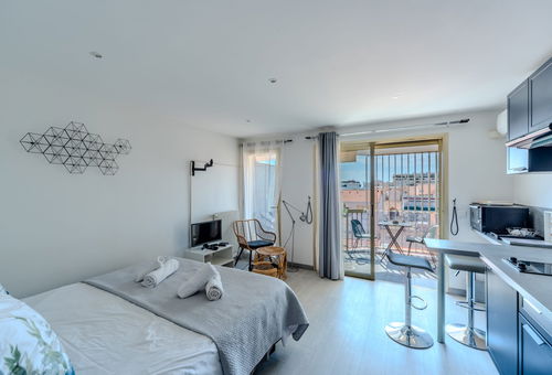 Studio Cannes center - Sea view, Terrace, WIFI, air conditioning 