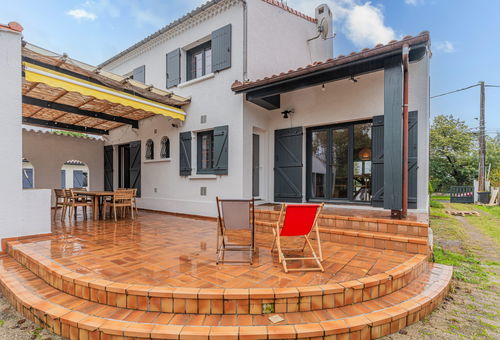 An Oasis of Relaxation in Gujan-Mestras