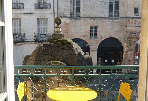 Bright apartment in the heart of La Rochelle