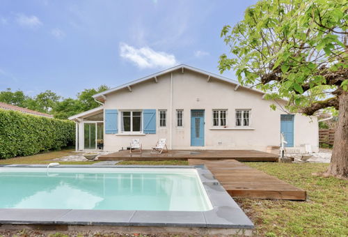 Oasis à Audenge: Swimming pool & Garden