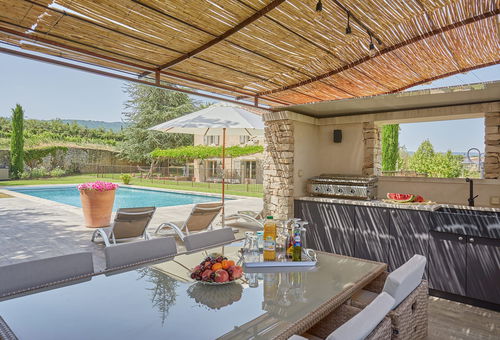 Villa rental in the Luberon - La Badassière