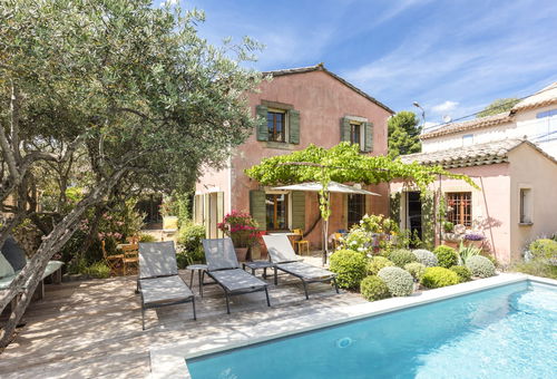 Charmante maison de vacances avec piscine en Provence - Serendipity