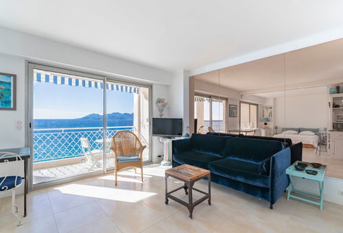 Wdf sea-view one bedroom heart of Cannes