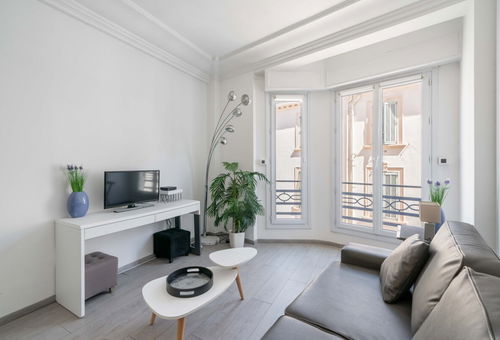 Pleasant one bedroom in the center of Cannes