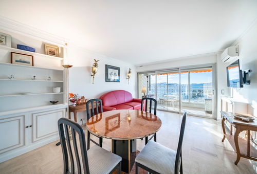 Wonderful apartment with sea view