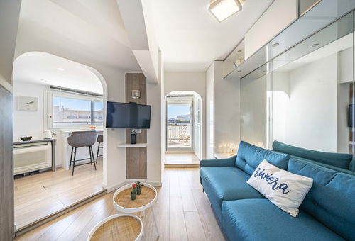 Wonderful studio ideally located