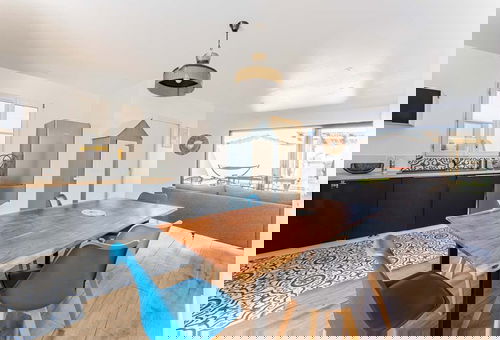 Neues Haus für 6 Personen mit Swimmingpool und Parkplatz, gelegen in …