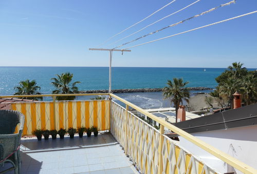 Villa 2 bedroom Riva Ligure (grange)