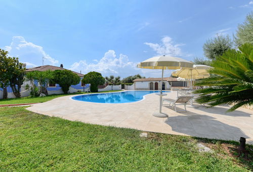 Villa 3 bedroom Syracuse