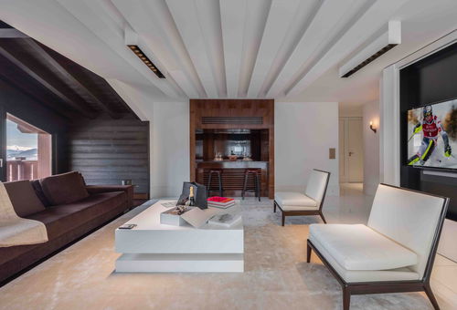 COURCHEVEL Moriond The magnificent apartment &quot;ANGUS&quot; is located on...