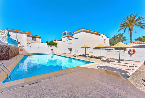 Urbania Beach Apartment Sea View
