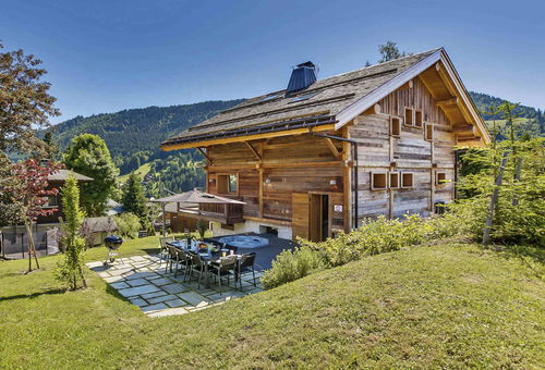 Lodge Les Fougères - PREMIUM RANGE - Luxury chalet close to the ski slopes...