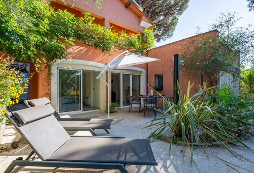 Apartment 2 bedroom Roquebrune-sur-argens