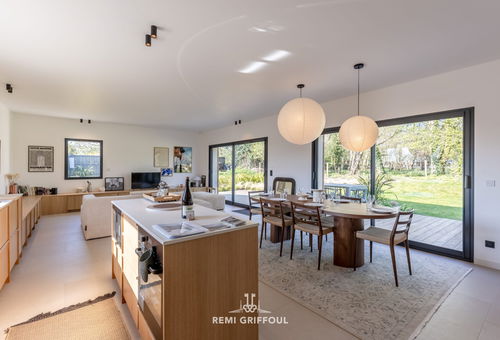 L'Élégance | 115 m² | 4 + 2 guests | Design & Nature