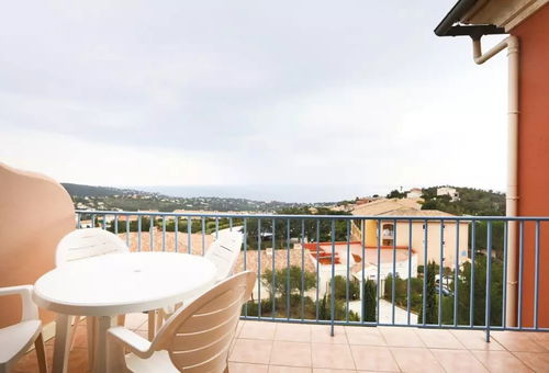 Apartment 1 bedroom Roquebrune-sur-argens