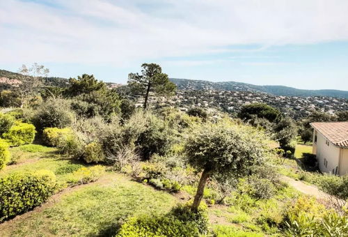 Apartment 1 bedroom Roquebrune-sur-argens