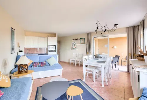Apartment 2 bedroom Roquebrune-sur-argens