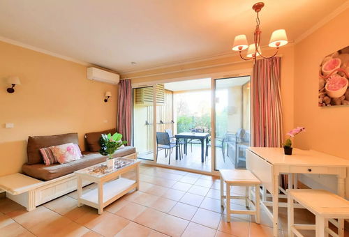 Apartment 1 bedroom Roquebrune-sur-argens